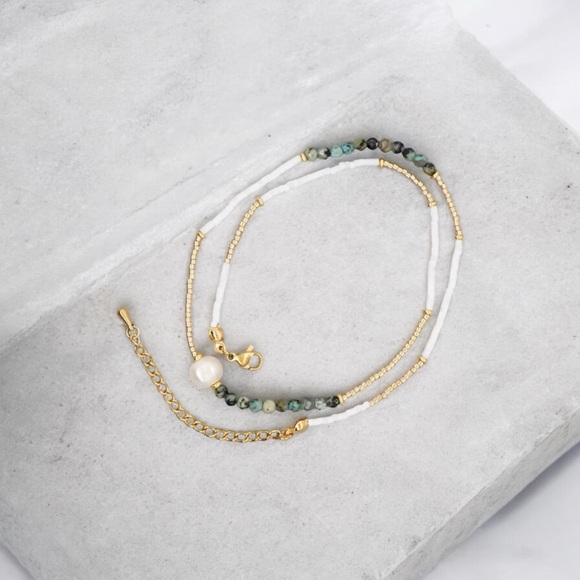 Gold plated bohemian stone necklace - Picture 2 of 2